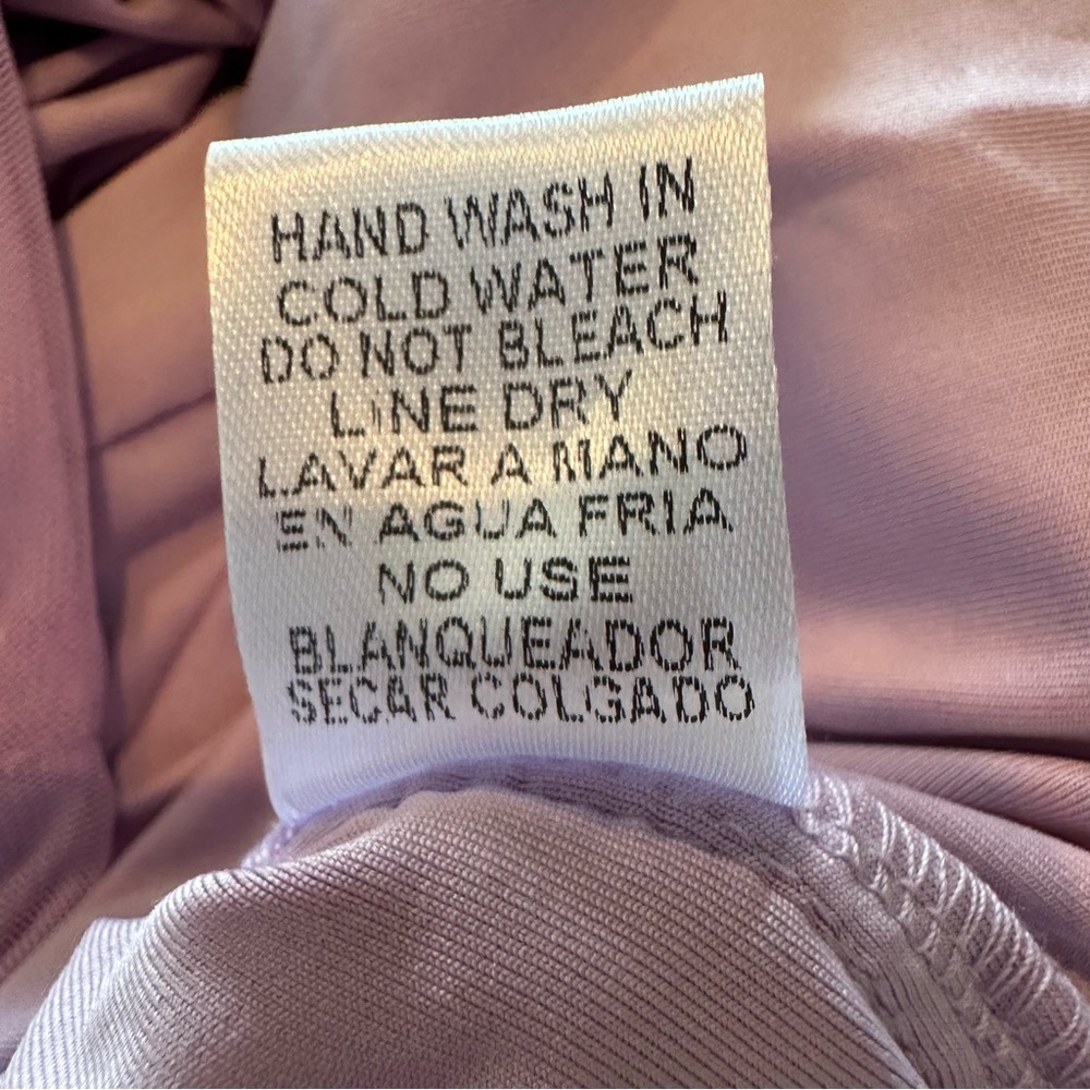 Entro Ruched Top - Picture 6 of 8